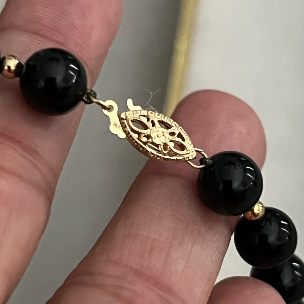Black onyx  and 14k  gold beads set off 2 necklace and bracelet - Picture 2 of 10
